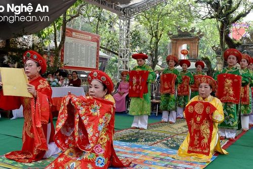 Trang trọng Lễ giỗ Đức Thánh Mẫu Liễu Hạnh