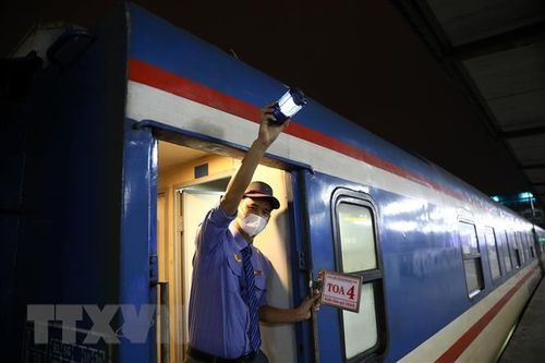 Thêm nhiều đôi tàu tuyến Hà Nội-Hải Phòng phục vụ dịp lễ 30/4