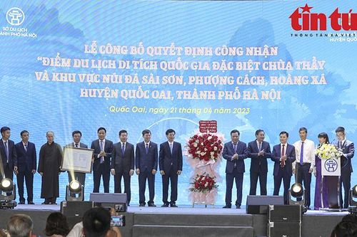 Hành trình du lịch văn hóa lịch sử và công nhận điểm Di tích quốc gia đặc biệt chùa Thầy