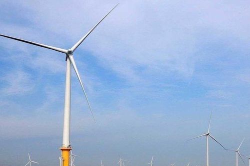 3 tập đoàn nước ngoài cam kết đầu tư 3,7 tỷ USD trong năm nay
