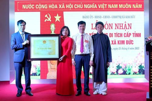 Miếu Lãi Lèn đón nhận bằng xếp hạng Di tích lịch sử văn hóa cấp tỉnh