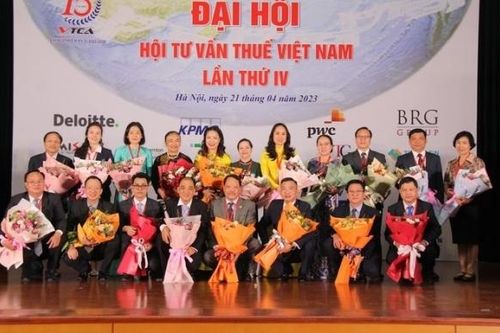 Bà Nguyễn Thị Cúc tiếp tục được bầu làm Chủ tịch Hội Tư vấn thuế Việt Nam nhiệm kỳ IV