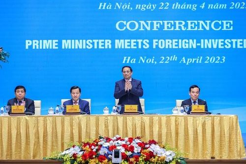 Thủ tướng Phạm Minh Chính chủ trì Hội nghị gặp mặt các nhà đầu tư nước ngoài