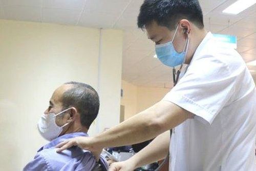 Ăn món này sau 5 phút, người đàn ông phải nhập viện cấp cứu trong cảnh thập tử, nhất sinh