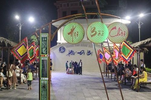 Độc đáo Lễ hội Bài chòi Quảng Bình