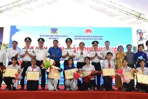 Quảng Nam: Sôi nổi cuộc thi 'Em yêu biển, đảo quê hương'