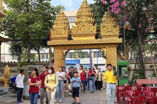 Triển khai chương trình du lịch kết hợp đi bộ tại Cần Thơ