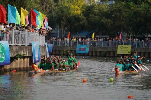 Sôi nổi tranh tài đua ghe ngo tại Thành phố Hồ Chí Minh