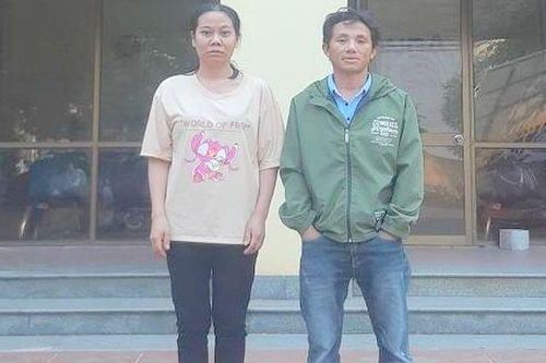 Vợ chồng thợ hồ trả lại gần nửa tỷ đồng chuyển nhầm vào tài khoản