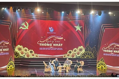 'Ngày vui thống nhất' - bản giao hưởng của sự tự hào