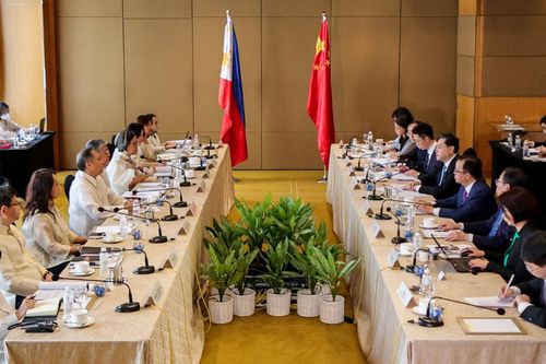 Trung Quốc-Philippines nhất trí tăng cường quan hệ hữu nghị, hợp tác