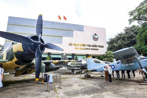 Bảo tàng cũng phải biết 'trẻ hóa' để thu hút khách tham quan