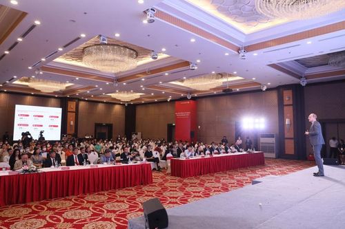 Techcombank đặt mục tiêu lợi nhuận trước thuế khá thận trọng, đạt 22.000 tỷ đồng trong năm 2023