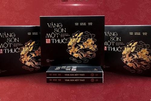 Cổ vật kể chuyện lịch sử trong sách 'Vàng son một thuở'