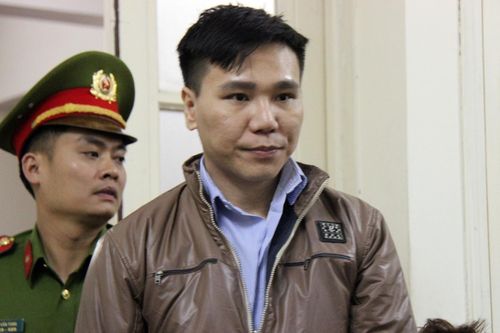 Cấm nghệ sĩ, KOLs lệch chuẩn như thế nào cho hiệu quả?