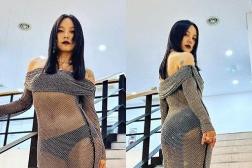 Lee Hyori diện mốt xuyên thấu táo bạo ở tuổi 44