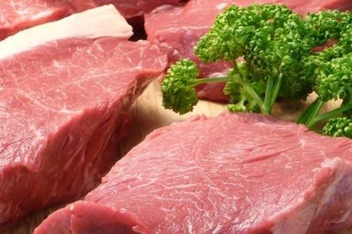 Giá heo hơi hôm nay 24/4: Giá heo hơi cao nhất 55.000 đồng/kg, doanh nghiệp lớn dẫn dắt thị trường đang đẩy giá tăng