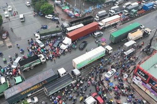 Phê duyệt kinh phí gần 800 tỉ đồng xóa 'điểm đen' giao thông