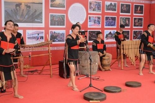 15 di sản văn hóa phi vật thể 'hội tụ' tại Lễ hội Đền Hùng