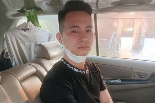 Tạm giữ khẩn cấp đối tượng mua bán chất ma túy tẩm trong sợi thuốc lá điện tử