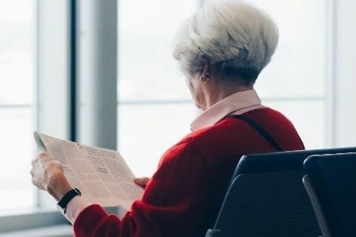 Thông gia ốm nằm viện, mẹ chồng làm một việc khiến nàng dâu nghẹn ngào