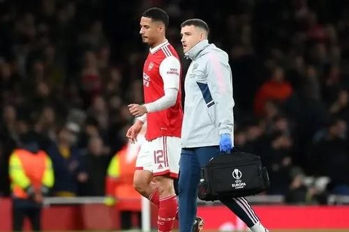 Arsenal nguy cơ mất Saliba ở hai trận đại chiến sắp tới