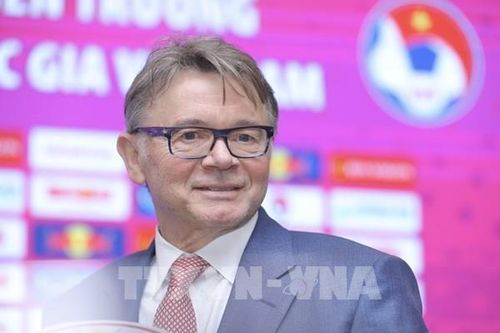 SEA Games 32: HLV Troussier rút gọn danh sách đội tuyển bóng đá nam U22