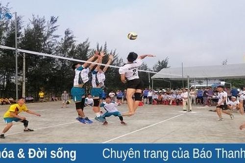 Sôi nổi Giải bóng chuyền Chào mừng Lễ hội du lịch biển Hải Tiến năm 2023