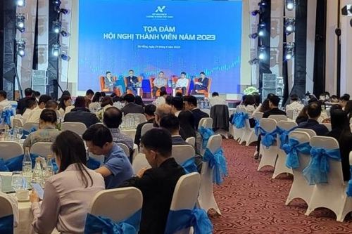 Năng lực tài chính của các công ty chứng khoán ngày càng được cải thiện