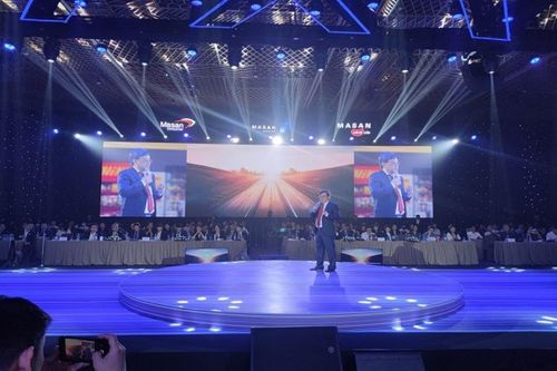 Masan sẽ xuất khẩu 'lẩu bò riêu cua Hà Nội' tự sôi
