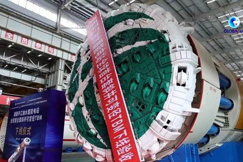 Cận cảnh máy đào hầm đường kính biến thiên khổng lồ