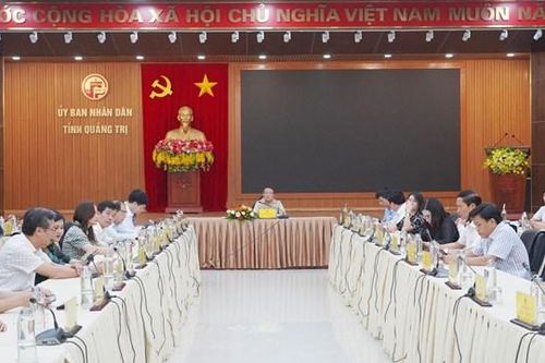 Quảng Trị: Chấn chỉnh kỷ cương hành chính tham dự họp, hội nghị
