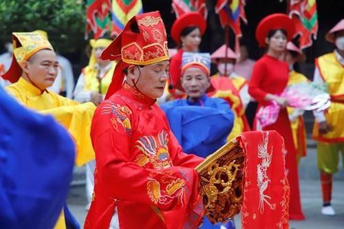Thành kính lễ Giỗ Đức Quốc Tổ Lạc Long Quân