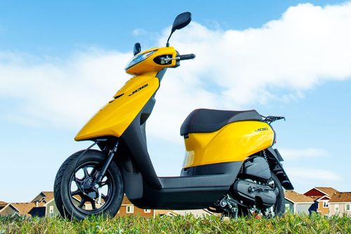 Yamaha Jog 2023 ra mắt: Xe tay ga 50 cc giá từ 1.340 USD