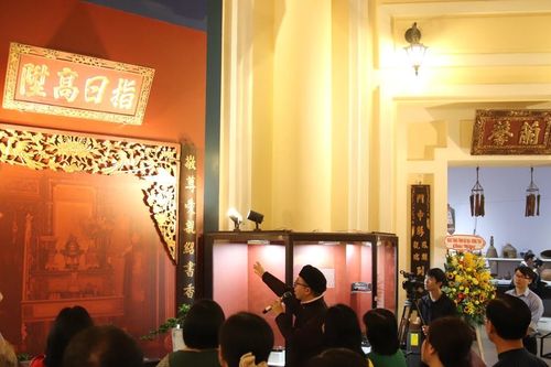 Chuyên đề 'Sắc mộc'- Nghe gỗ kể chuyện cung đình