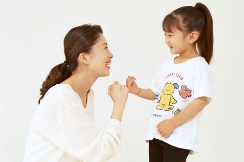 Sai lầm nhiều bố mẹ mắc phải khi dạy trẻ biết nhận lỗi