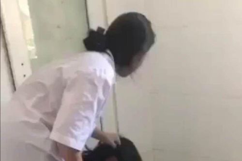 Xác minh clip một nữ sinh ở Quảng Trị bị đánh hội đồng