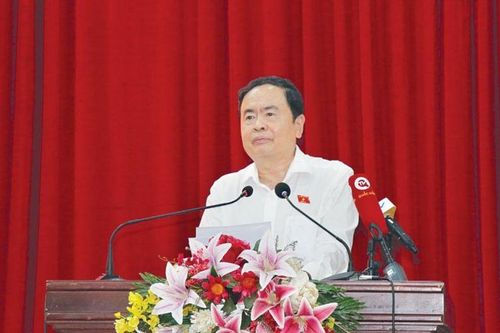 Phó Chủ tịch Thường trực Quốc hội Trần Thanh Mẫn tiếp xúc cử tri tại Hậu Giang