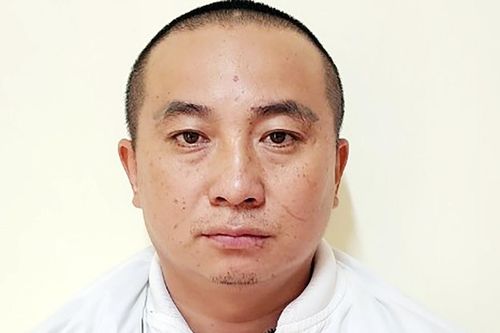 Bán 8 người sang Campuchia với giá 16.000 USD