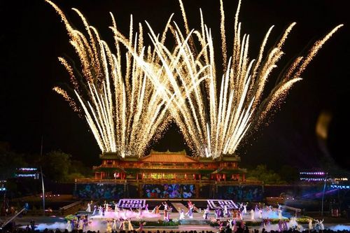 Đại Nội Huế mở cửa miễn phí 3 đêm cho du khách xem triển lãm