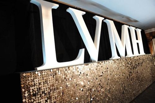 LVMH trở thành doanh nghiệp EU đầu tiên có giá trị đạt 500 tỷ USD