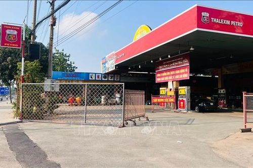 Không đáp ứng điều kiện hoạt động, nhiều cây xăng ở Bình Dương tạm đóng cửa