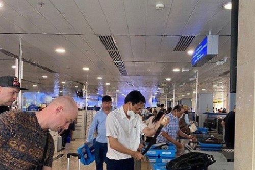 Các hãng bay đua nhau 'xả hàng' vào dịp nghỉ lễ 30/4