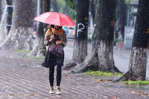 Dự báo miền Bắc đón mưa nhiều nơi, trời chuyển lạnh có nơi rét 17 độ