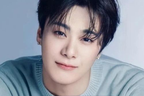ASTRO Cha Eun Woo - Sanha nói lời tiễn biệt lần cuối với Moonbin tại khu tưởng niệm