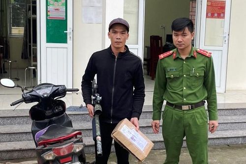Công an huyện Triệu Sơn bắt quả tang đối tượng tàng trữ đạn súng tự chế