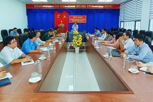 Huyện Châu Phú tiếp tục tăng cường các biện pháp bảo đảm trật tự an toàn giao thông