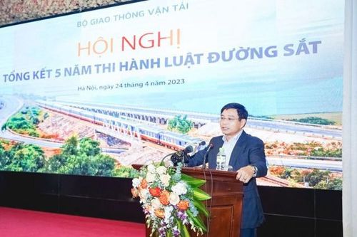 Không thể phát triển đường sắt khi công nghiệp đường sắt 'giậm chân tại chỗ'