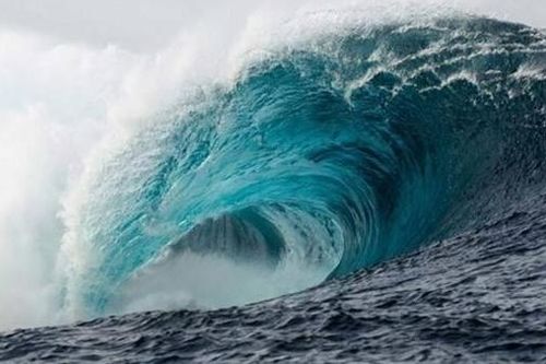 Động đất 7,3 độ richter gây cảnh báo sóng thần ở Indonesia