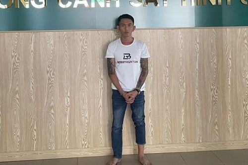 Bắt khẩn cấp kẻ ghen tuông đốt nhầm phòng trọ